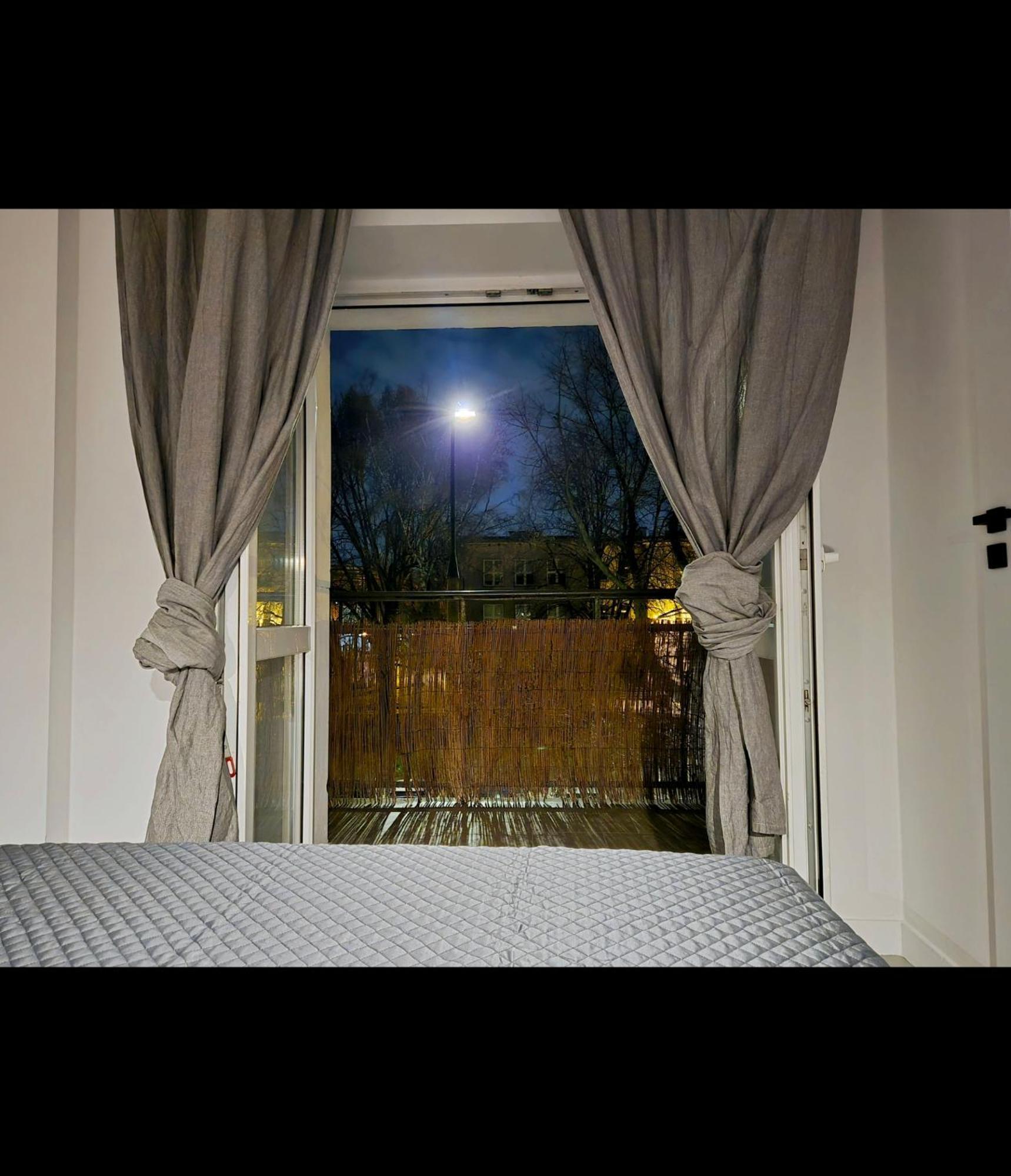 Bialobrzeska Apartament *